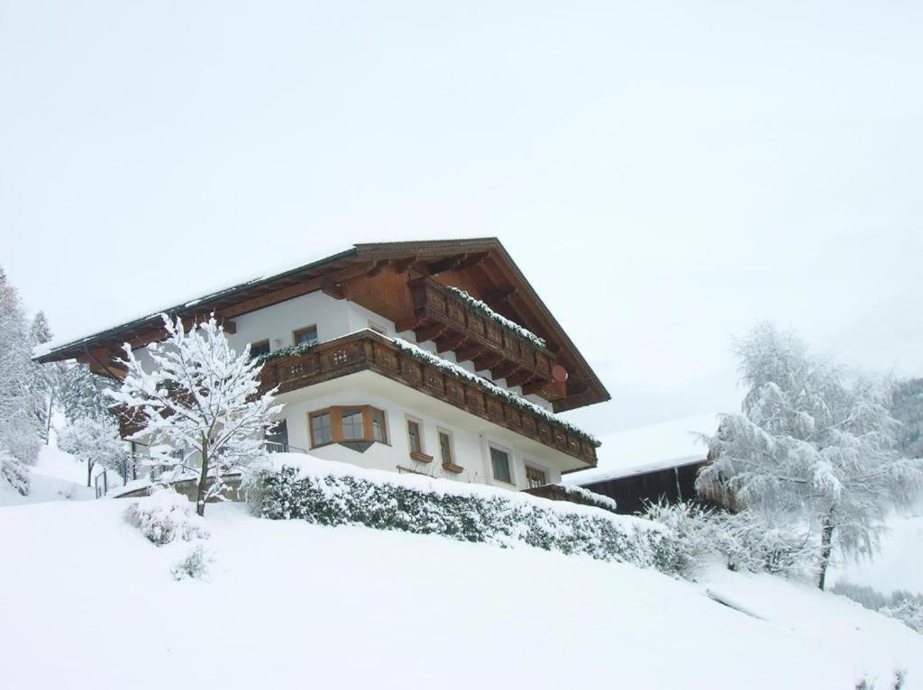 Martins Comfort Appartement Assling Exterior photo